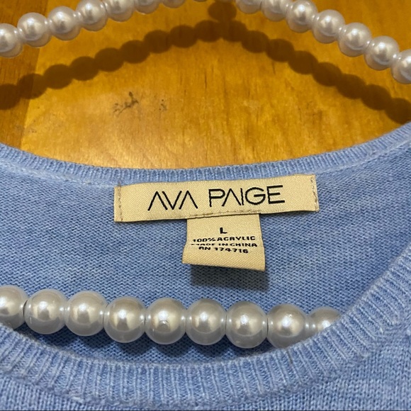 Ava Paige | Sweater - Picture 4 of 4